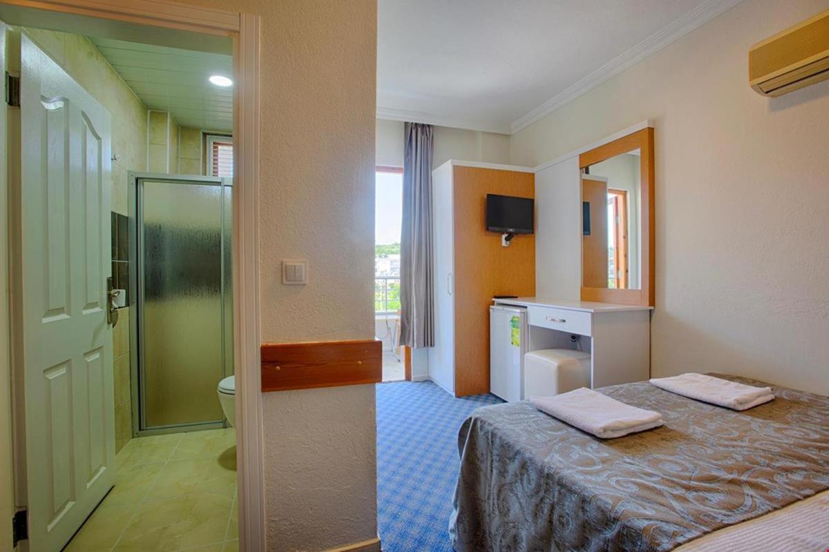 Azak Blue Otel Okurcalar Eksteriør billede